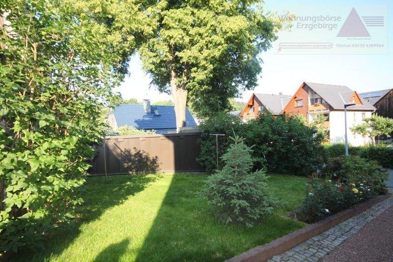 Etagenwohnung Auerbach - 2 Zimmer, 49 m&sup2;, 330&euro; | Angebot:25776712