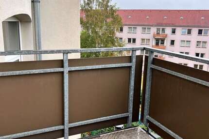Wohnung Plauen Haselbrunn - 1 Zimmer, 38 m&sup2;, 216&euro; | Angebot:27222102