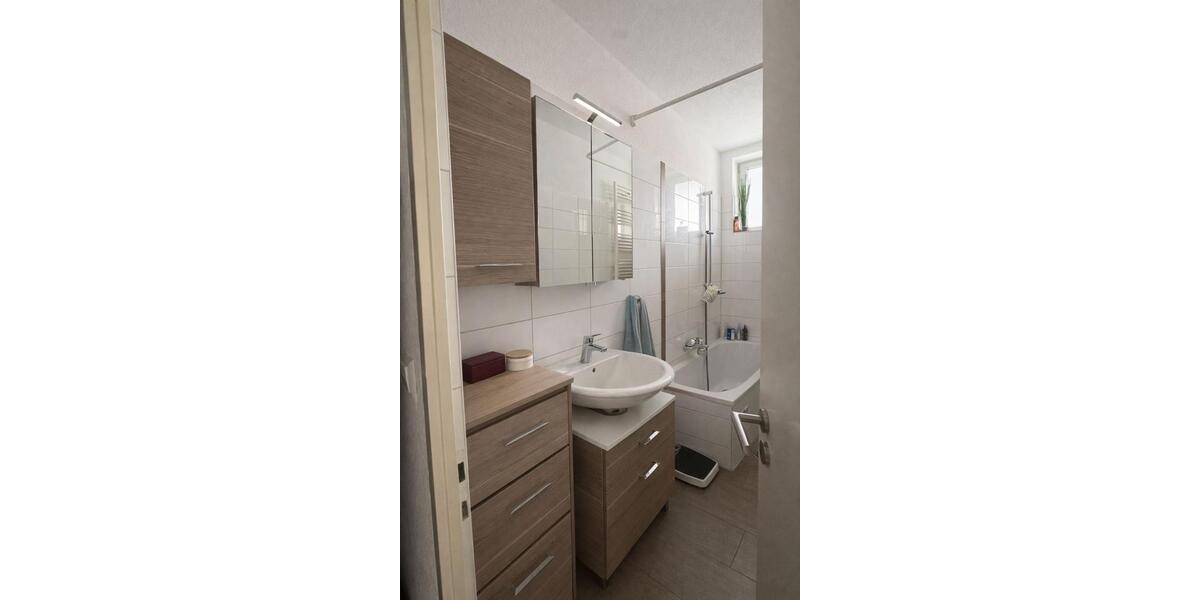 Etagenwohnung Neu-Ulm Ludwigsfeld - 2 Zimmer, 65 m&sup2;, 1.300&euro; | Angebot:26095776