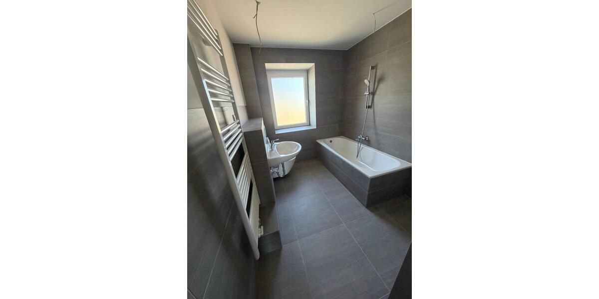 Etagenwohnung Südheide Unterlüß - 6 Zimmer, 137 m&sup2;, 825&euro; | Angebot:26535461