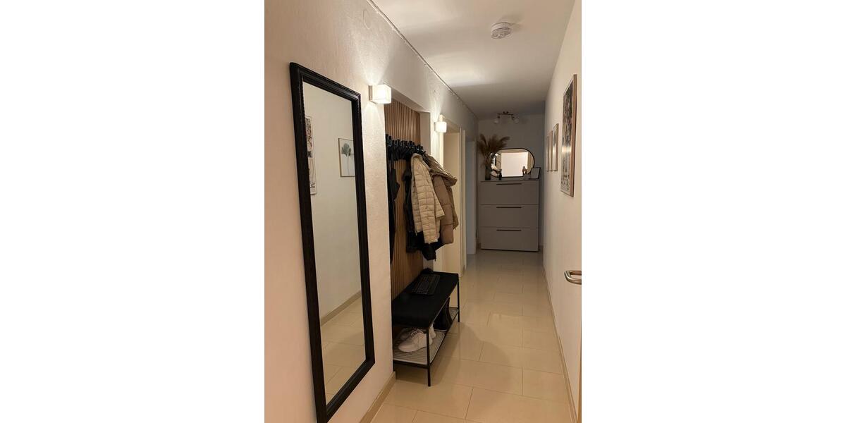 Wohnen auf Zeit Rosenheim Innenstadt - 1 Zimmer, 74 m&sup2;, 450&euro; | Angebot:26042752