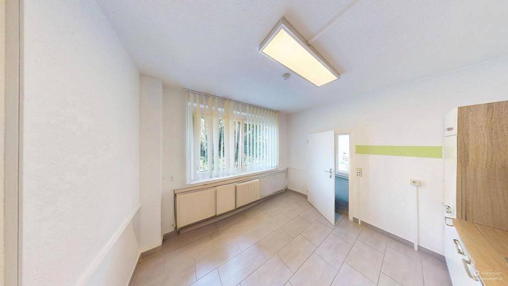 Gewerbeobjekt Chemnitz Zentrum - 8 Zimmer, 186 m&sup2;, 1.125&euro; | Angebot:26741787