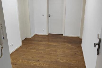 Wohnung Uetersen - 4 Zimmer, 100 m&sup2;, 1.500&euro; | Angebot:25229573