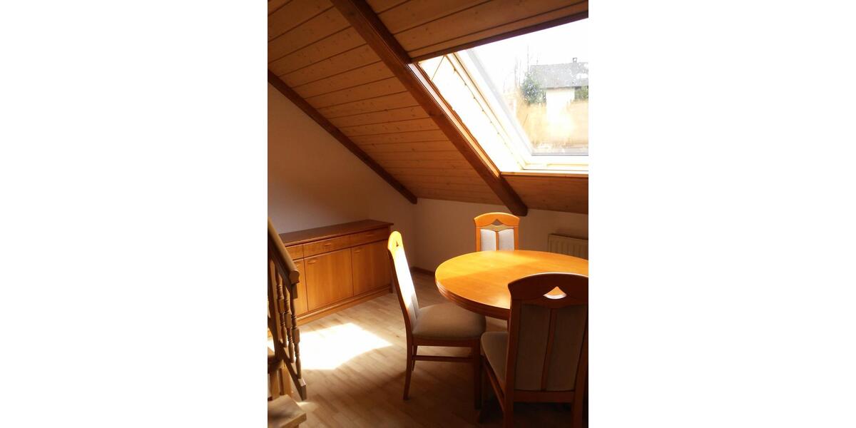 Dachgeschoßwohnung Thurnau - 3.5 Zimmer, 100 m&sup2;, 650&euro; | Angebot:24869385