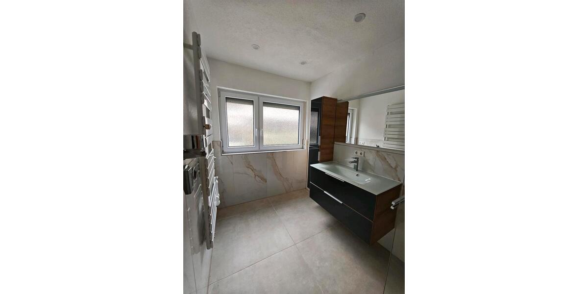 Erdgeschoßwohnung Donzdorf - 3 Zimmer, 102 m&sup2;, 1.060&euro; | Angebot:24831897