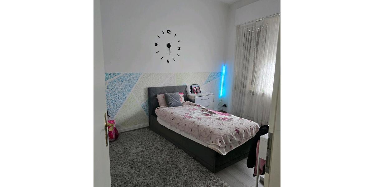Etagenwohnung Völklingen - 5 Zimmer, 120 m&sup2;, 800&euro; | Angebot:26545564