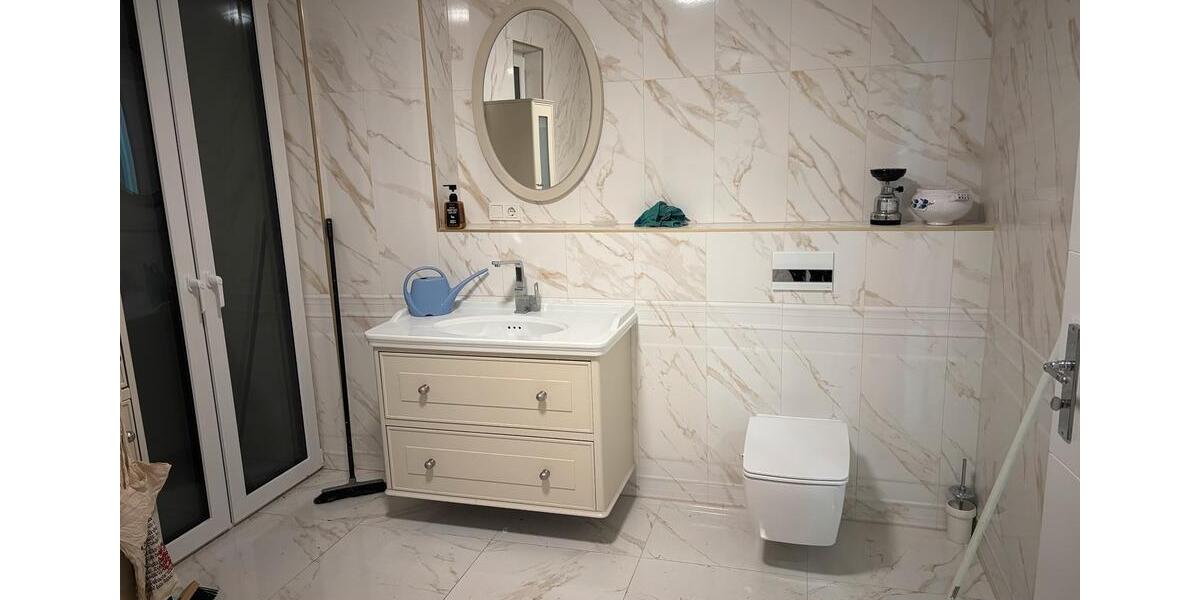 Erdgeschoßwohnung Kreuztal - 4 Zimmer, 135 m&sup2;, 1.500&euro; | Angebot:24819813