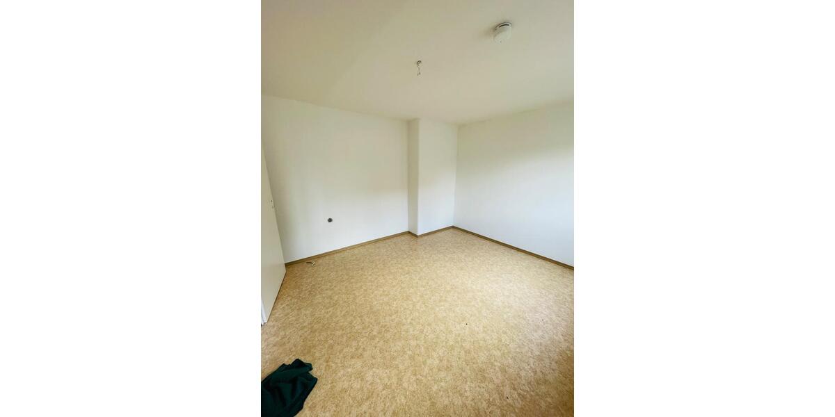 Etagenwohnung Neunburg vorm Wald - 4 Zimmer, 82 m&sup2;, 640&euro; | Angebot:26662948