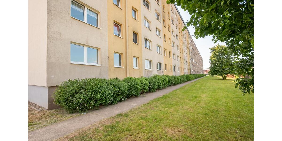 Etagenwohnung Neubrandenburg Datzeberg - 3 Zimmer, 63 m&sup2;, 314&euro; | Angebot:26278038