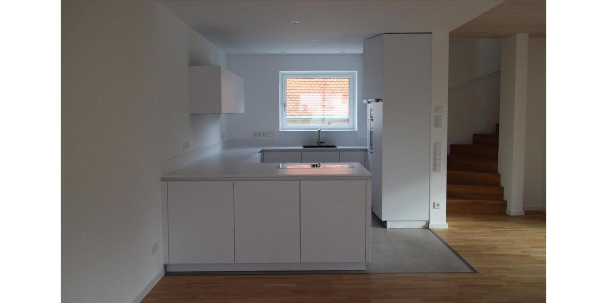 Doppelhaushälfte Haibach - 4 Zimmer, 119 m&sup2;, 1.700&euro; | Angebot:24355674