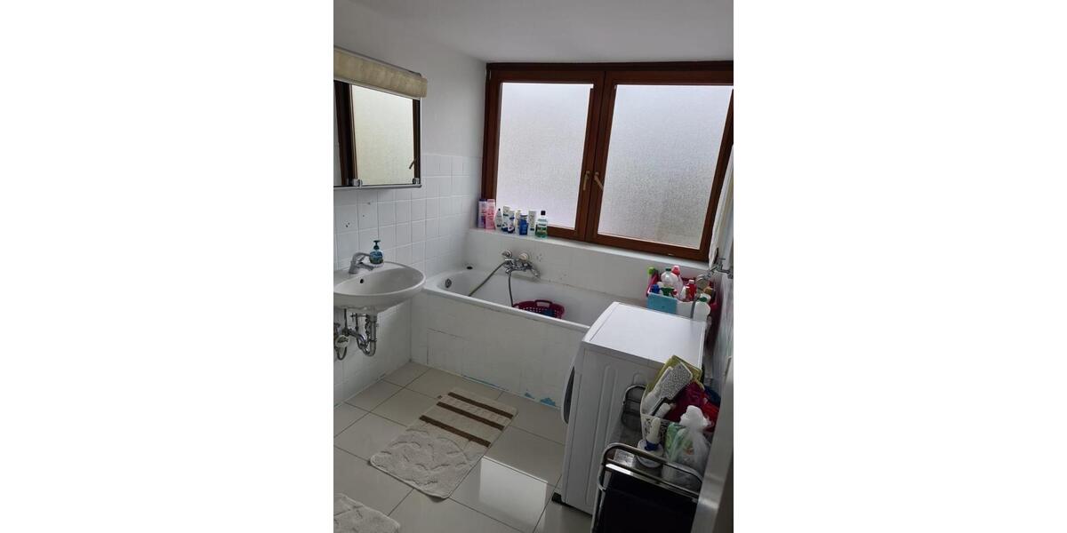 Erdgeschoßwohnung Pforzheim Brötzingen - 4 Zimmer, 90 m&sup2;, 1.300&euro; | Angebot:24840628