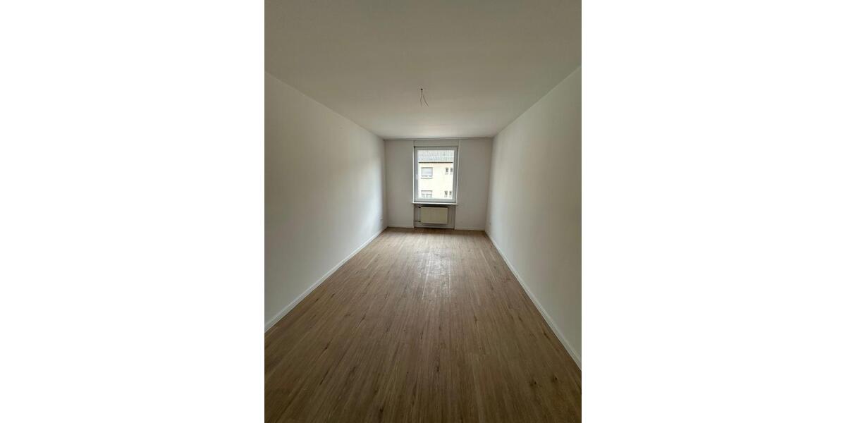 Etagenwohnung Ludwigshafen am Rhein - 2 Zimmer, 46 m&sup2;, 760&euro; | Angebot:25883453