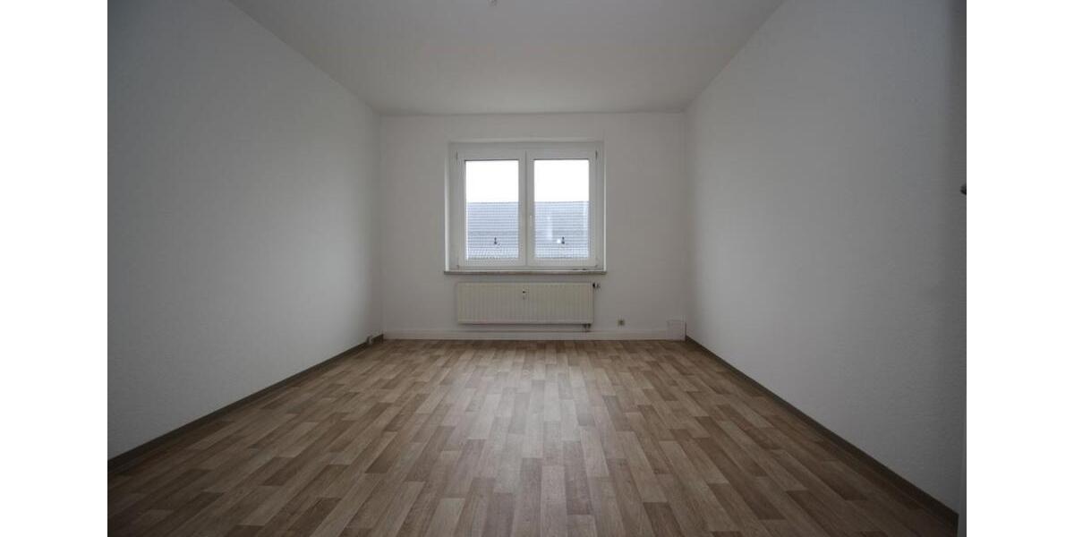 Etagenwohnung Weischlitz - 4 Zimmer, 68 m&sup2;, 366&euro; | Angebot:20057473