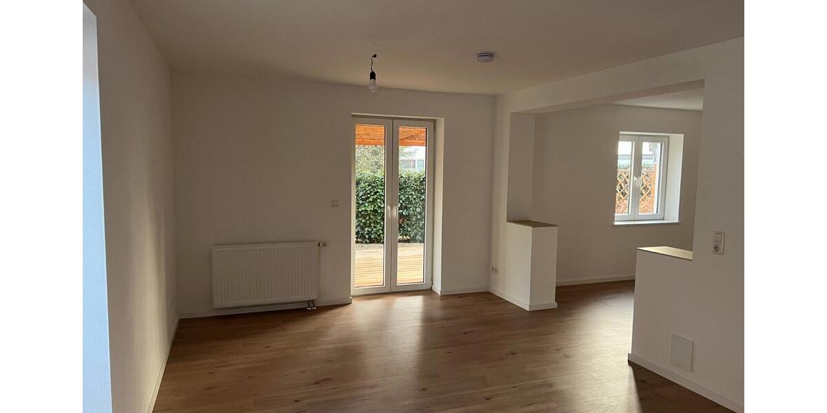 Doppelhaushälfte Landsberg am Lech Ellighofen - 4 Zimmer, 130 m&sup2;, 1.500&euro; | Angebot:25227757