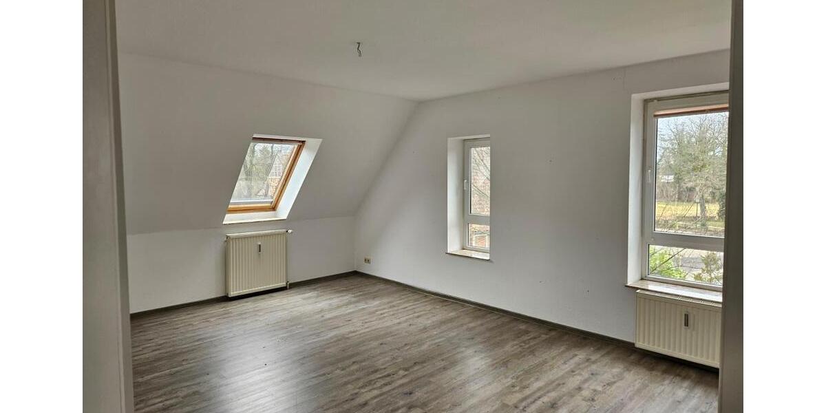 Etagenwohnung Moisburg - 3 Zimmer, 81 m&sup2;, 800&euro; | Angebot:26022666