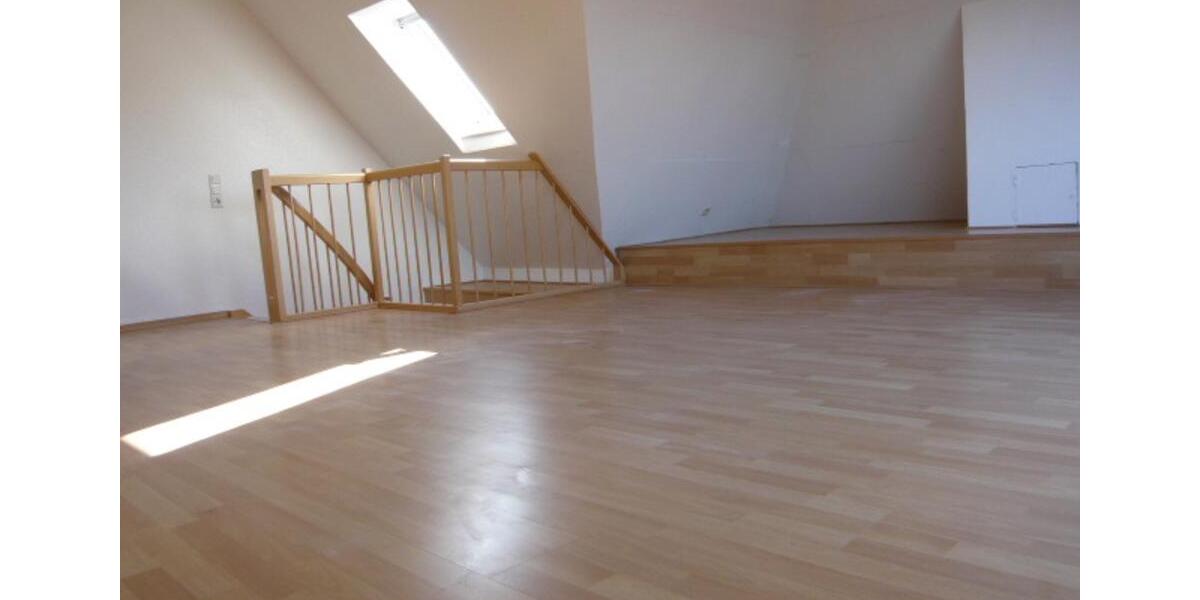 Etagenwohnung Rastede - 3 Zimmer, 88 m&sup2;, 880&euro; | Angebot:25320536