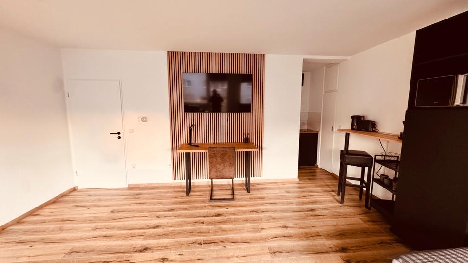 Wohnen auf Zeit Leverkusen Bürrig - 1 Zimmer, 37 m&sup2;, 1.390&euro; | Angebot:25678657