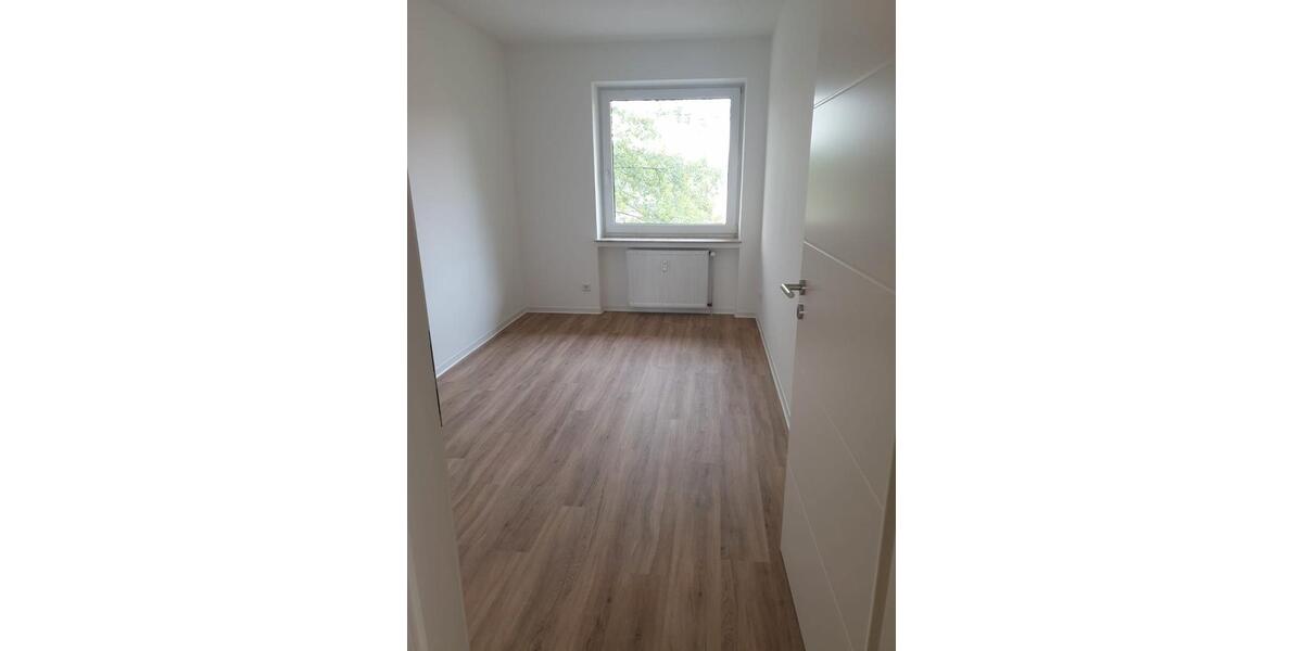 Etagenwohnung Wallenhorst - 3 Zimmer, 92 m&sup2;, 800&euro; | Angebot:26641742