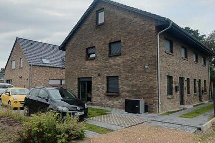 Haus Horst (Holstein) - 4 Zimmer, 108 m&sup2;, 1.810&euro; | Angebot:25173213