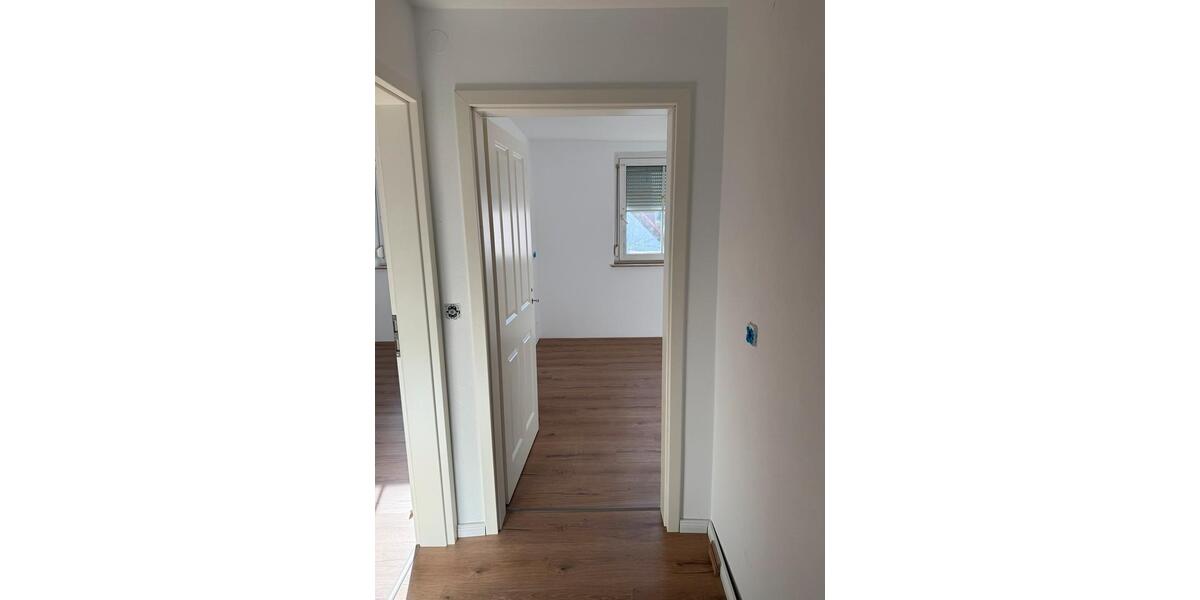 Etagenwohnung Gunzenhausen - 3 Zimmer, 92 m&sup2;, 1.050&euro; | Angebot:26095387