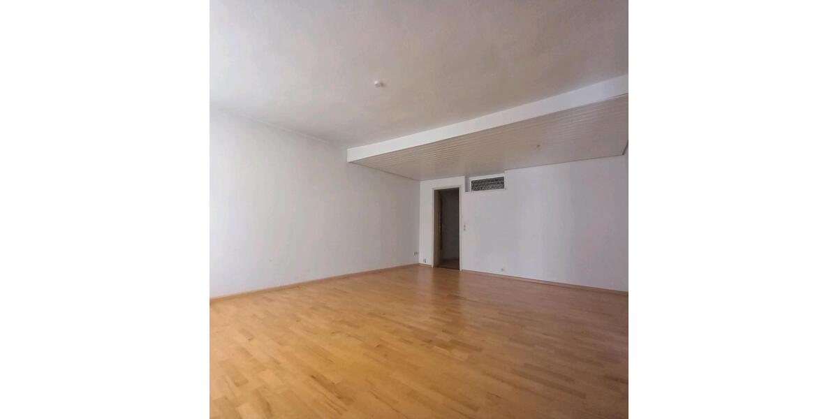 Gewerbeobjekt Freiburg im Breisgau - 825&euro; | Angebot:25221042