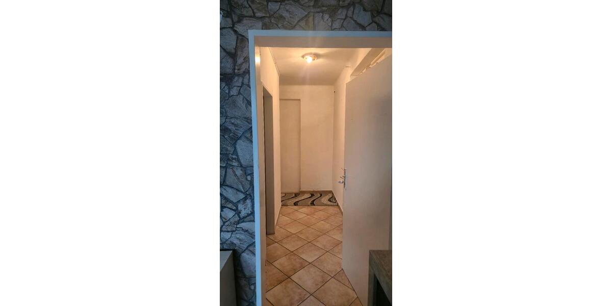 Erdgeschoßwohnung Heide - 2 Zimmer, 65 m&sup2;, 700&euro; | Angebot:24752975