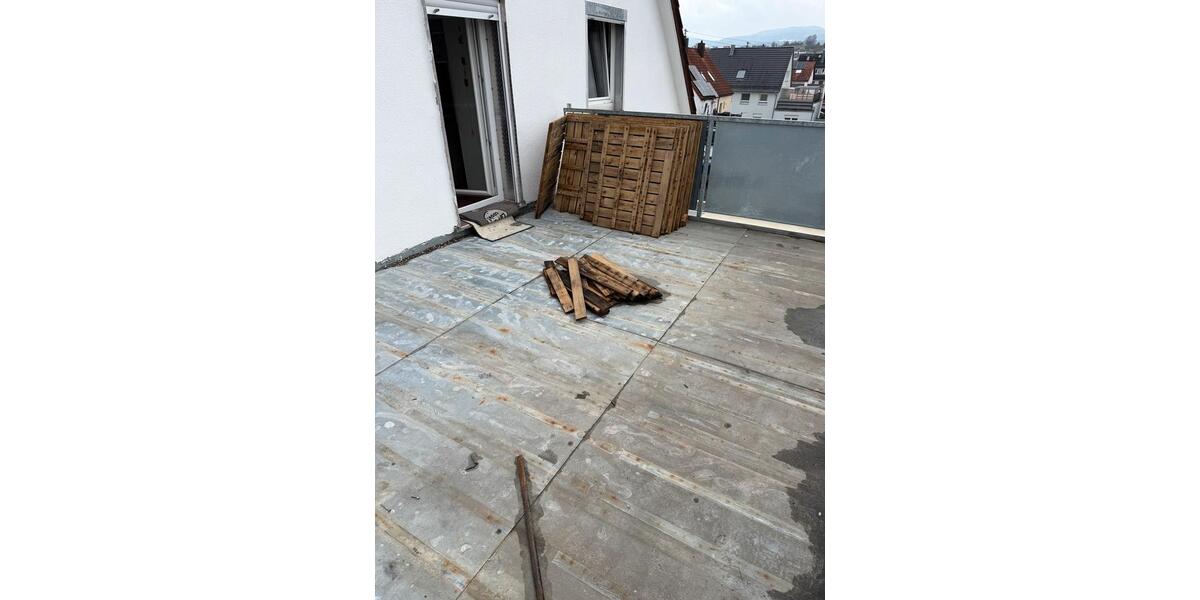 Etagenwohnung Eislingen (Fils) - 3 Zimmer, 80 m&sup2;, 1.100&euro; | Angebot:25047408