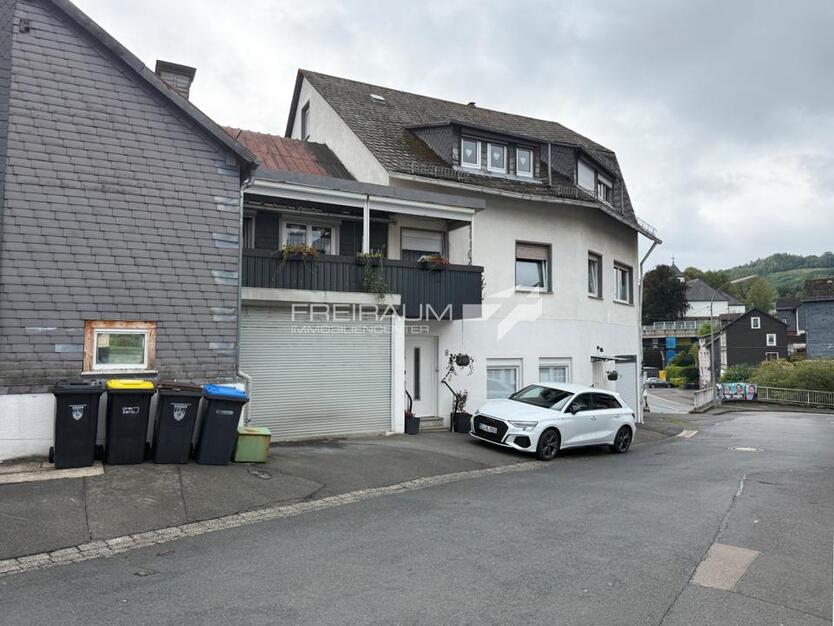 FREIRAUM4+++ Geräumige 2-ZKB Wohnung im Herzen von Niederschelden !