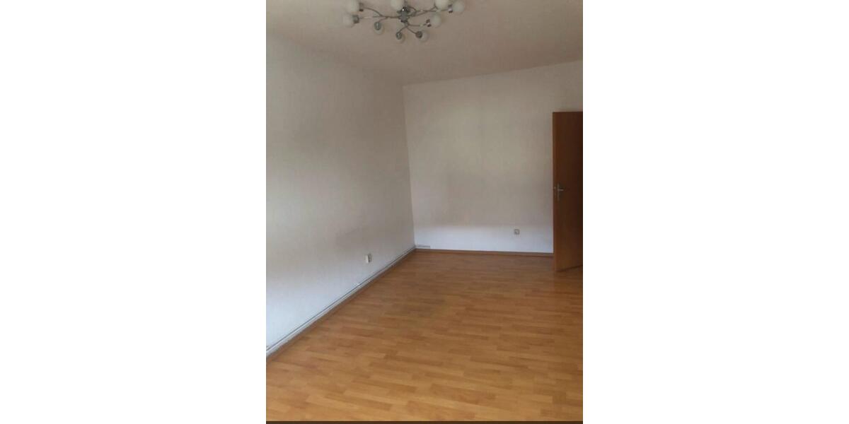 Etagenwohnung Seelze - 3 Zimmer, 85 m&sup2;, 600&euro; | Angebot:26705909