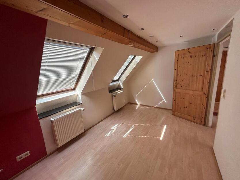 Einfamilienhaus mit viel Platz für Familie & Hobby