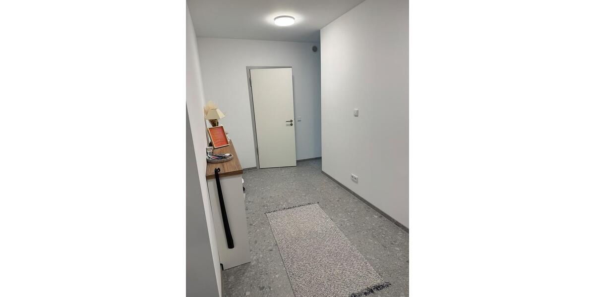 Etagenwohnung Berlin Mitte - 2.5 Zimmer, 80 m&sup2;, 2.100&euro; | Angebot:26645860