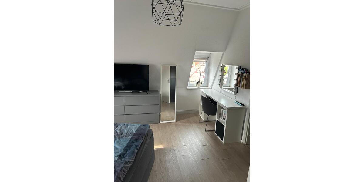 Dachgeschoßwohnung Roßleben-Wiehe Wiehe - 5 Zimmer, 93 m&sup2;, 650&euro; | Angebot:26523177