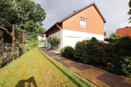 3 Zimmer Wohnung mit großer Terrasse zimmer