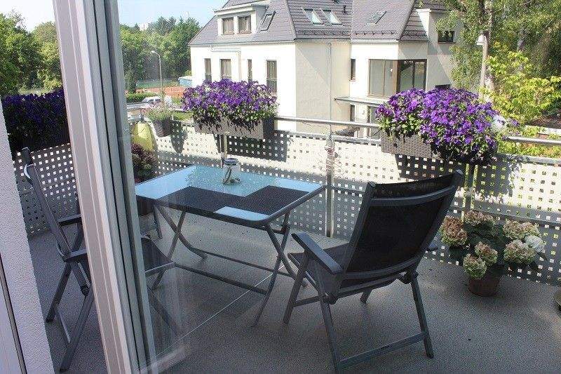 Etagenwohnung Erlangen Burgberg - 3 Zimmer, 107 m&sup2;, 1.470&euro; | Angebot:24723424