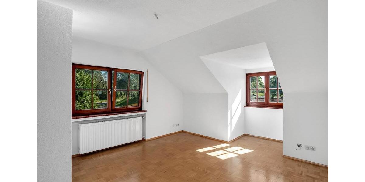 Etagenwohnung Schrozberg - 4 Zimmer, 97 m&sup2;, 890&euro; | Angebot:25990806