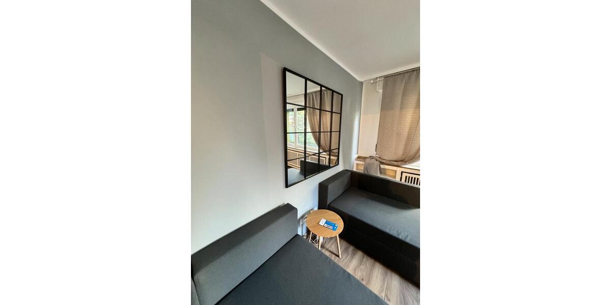 Erdgeschoßwohnung Duisburg Mittelmeiderich - 4 Zimmer, 99 m&sup2;, 1.100&euro; | Angebot:25180608