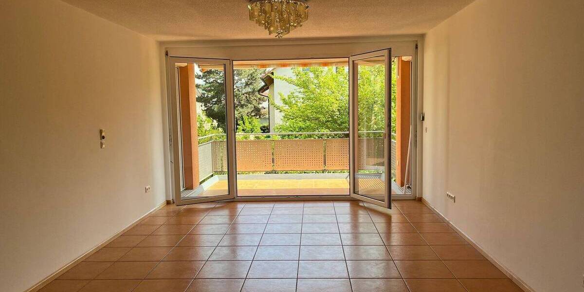 Etagenwohnung Weil am Rhein - 4 Zimmer, 115 m&sup2;, 1.490&euro; | Angebot:26844058