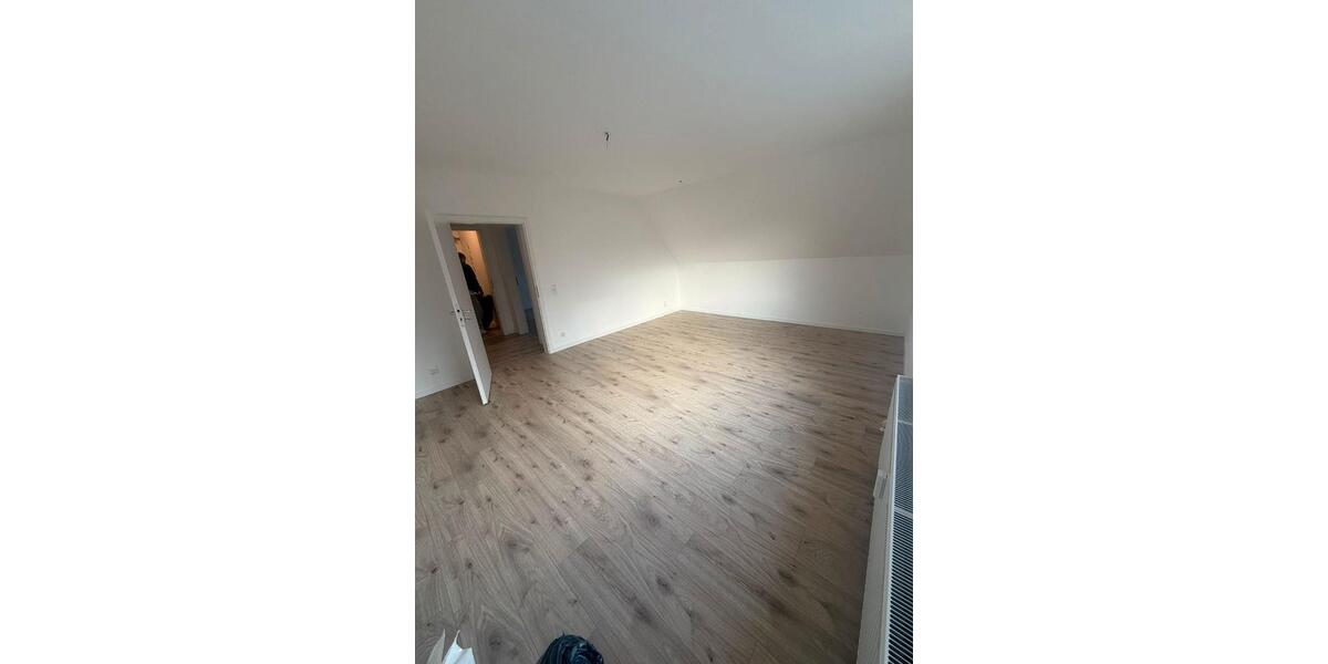 Dachgeschoßwohnung Steyerberg - 2 Zimmer, 65 m&sup2;, 595&euro; | Angebot:26619051