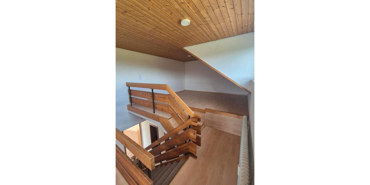 Maisonettenwohnung Altensteig - 5 Zimmer, 140 m&sup2;, 950&euro; | Angebot:26477354