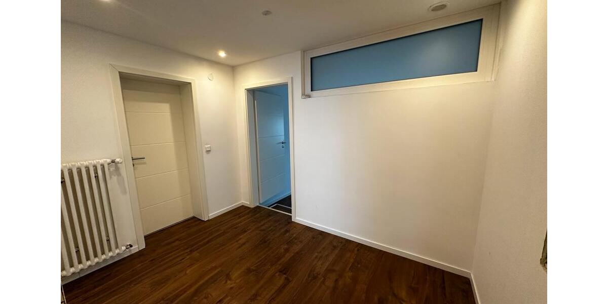 Erdgeschoßwohnung Wadgassen - 2 Zimmer, 60 m&sup2;, 500&euro; | Angebot:25994668