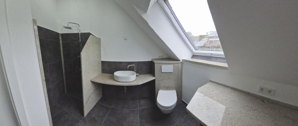 Dachgeschoßwohnung Alsfeld - 3.5 Zimmer, 105 m&sup2;, 1.207&euro; | Angebot:23273135