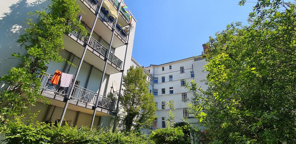 BERLIN * MOABIT * WERTFSTRASSE * Obergeschoss mit Balkon * WOHNUNG in BERLIN *** BERLIN MIETEN *** WOHNGEMEINSCHAFT **ALTBAU *** energetisch SANIERT *** STILVOLL-MODERN *** WG tauglich *** NAHE... 5 zimmer