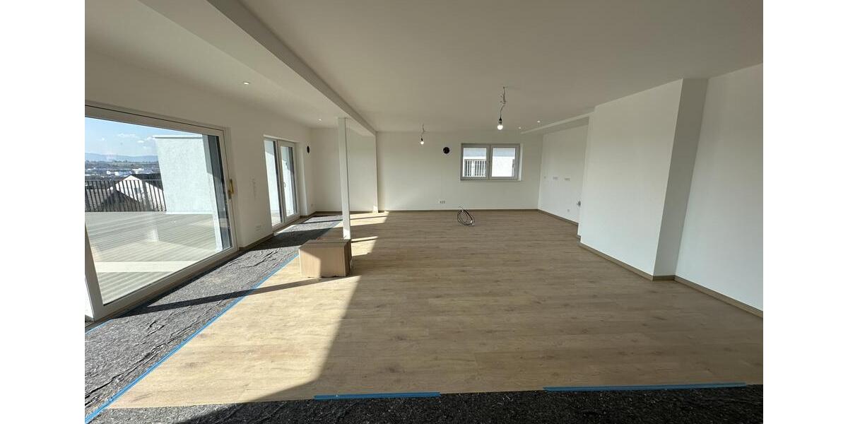 Erdgeschoßwohnung Karben - 3 Zimmer, 161 m&sup2;, 1.935&euro; | Angebot:25384232