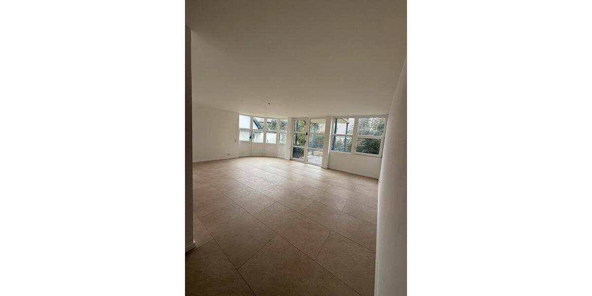 Erdgeschoßwohnung Sankt Augustin - 2 Zimmer, 80 m&sup2;, 1.290&euro; | Angebot:25017104