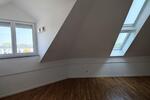Dachgeschoßwohnung Gilching - 2 Zimmer, 70 m&sup2;, 1.150&euro; | Angebot:27621662