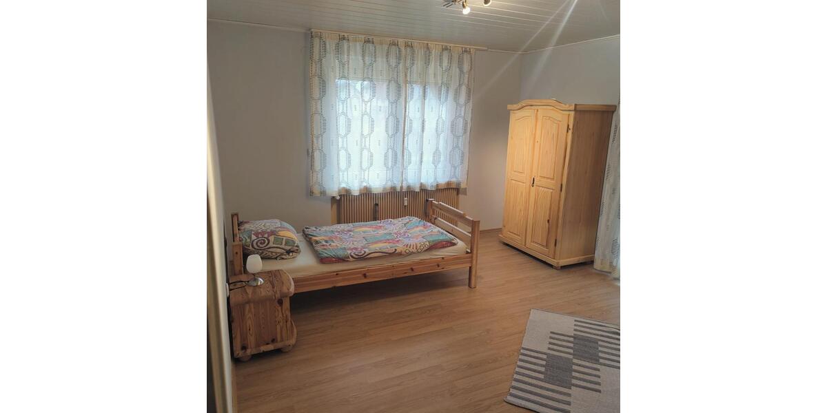 Wohnen auf Zeit Pfreimd - 2 Zimmer, 68 m&sup2;, 25&euro; | Angebot:23503732