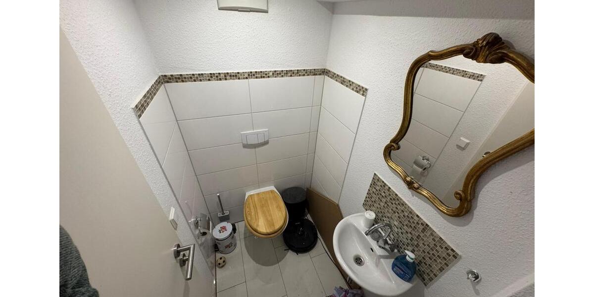 Etagenwohnung Sankt Augustin - 3 Zimmer, 104 m&sup2;, 1.215&euro; | Angebot:24534081