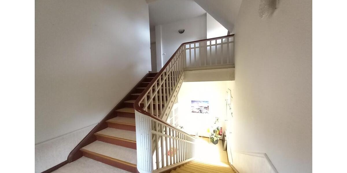 Dachgeschoßwohnung Neukirchen/Pleiße Pleiße - 3 Zimmer, 111 m&sup2;, 555&euro; | Angebot:23511302