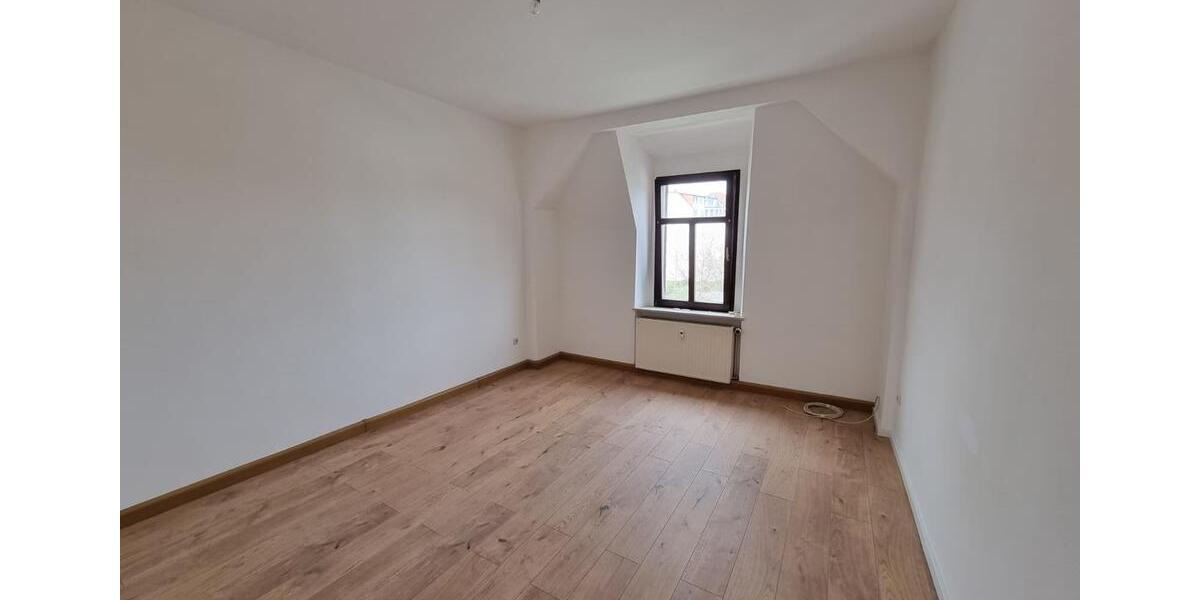 Etagenwohnung Werdau - 2 Zimmer, 55 m&sup2;, 396&euro; | Angebot:26548298