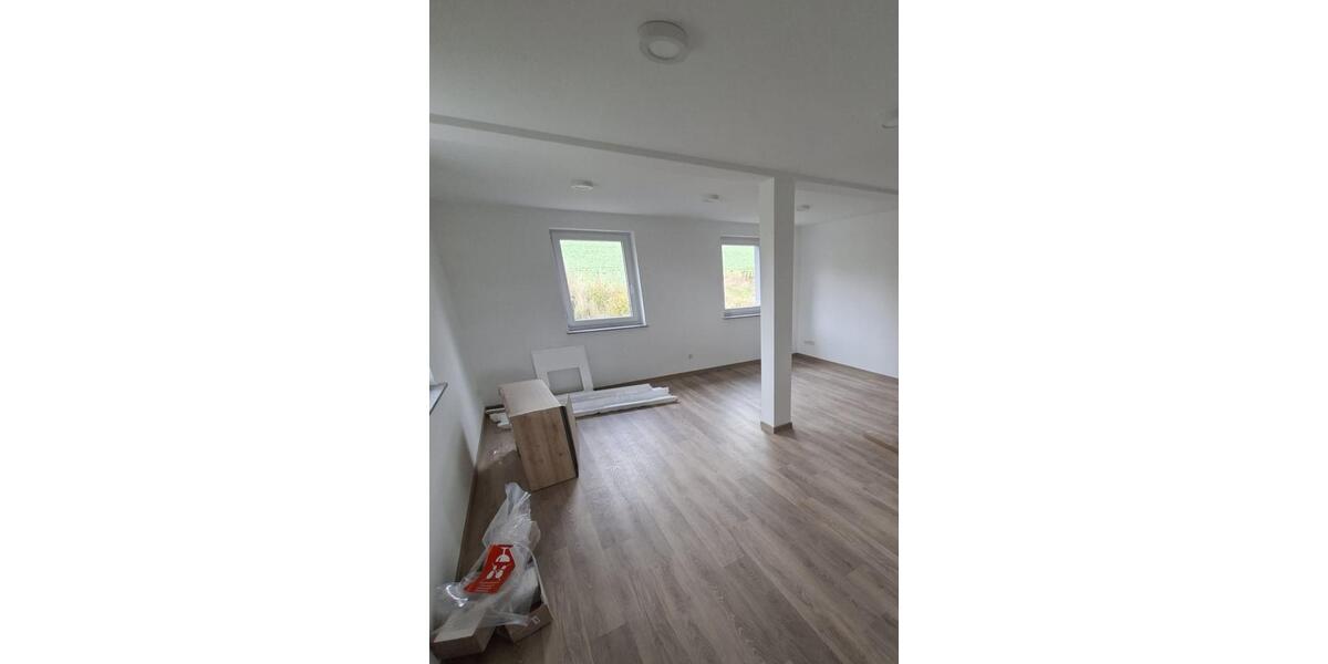 Luxuriöser Erstbezug: 5-Zimmer-Wohnung mit Balkon in Mylau 5 zimmer